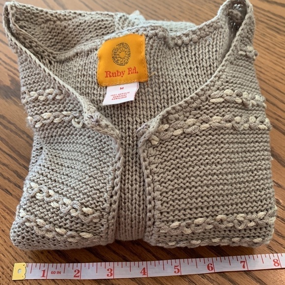 Ruby Rd cardigan size med grey and white mini ruffles long sleeve mixed media - Picture 12 of 12